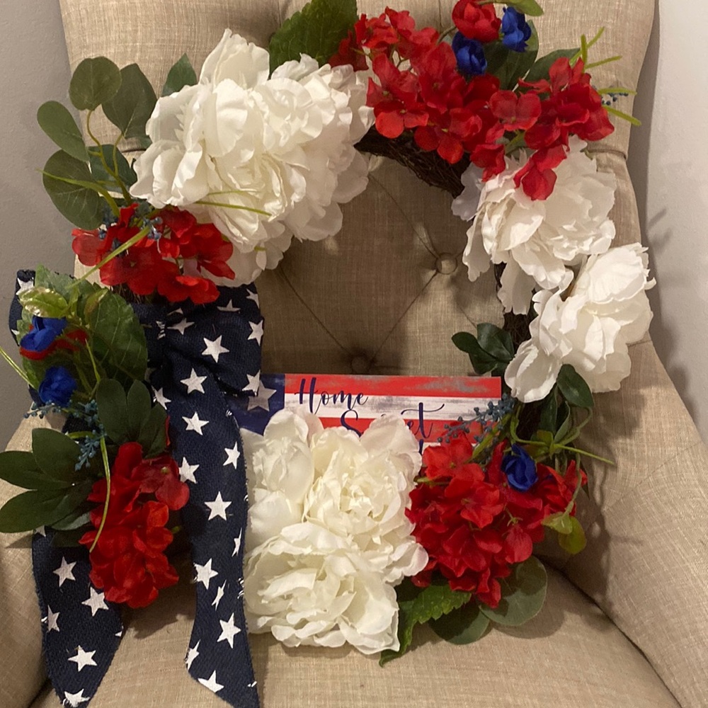 NWT “Home Sweet Home” Peony Americana Wreath by Ashland